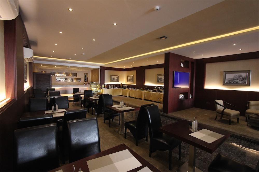 ריאד Taleen Granada Hotel Apartments מראה חיצוני תמונה